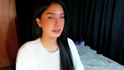 Snapshot of royaltyfvcker chatting on 05-25-26, 02:23 Prince and Princess online show from 05-25-26, 02:23