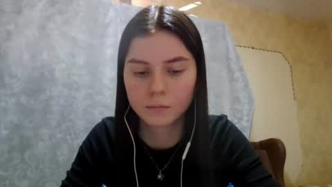 royalvelour online show from 06-18-26, 08:57