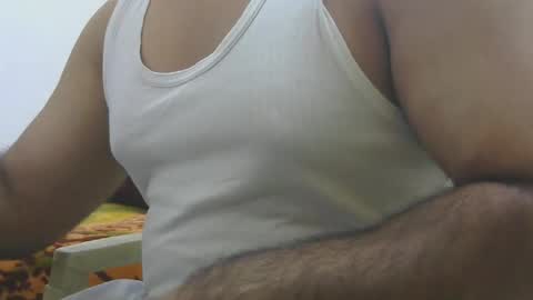 Snapshot of royjase11 chatting on 12-26-24, 08:18 Hunting people online show from 12-26-24, 08:18