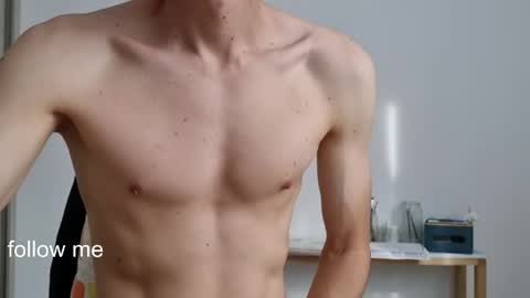 Roy online show from 04-05-26, 07:33