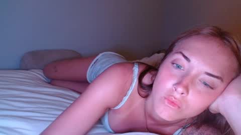 rozzygrace online show from 05-19-26, 01:56