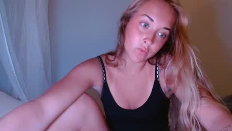 rozzygrace2 online show from 07-07-26, 03:09