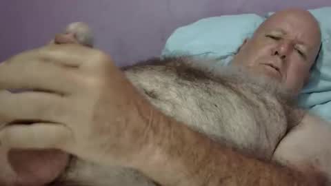 rubbing online show from 04-24-26, 11:23