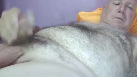 Snapshot of rubbing11 chatting on 06-02-26, 07:05 rubbing online show from 06-02-26, 07:05