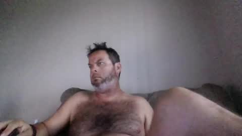 rubbingoneout714 online show from 05-01-26, 12:04