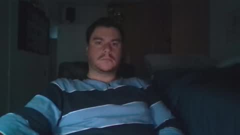 Snapshot of ruben90mr chatting on 12-16-24, 11:33 ruben90mr online show from 12-16-24, 11:33