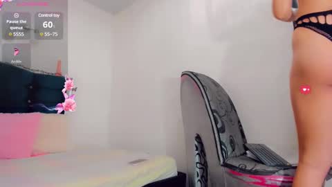 Snapshot of rubi_30 chatting on 01-03-25, 07:18 Rubi i love online show from 01-03-25, 07:18