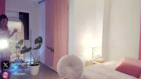 Snapshot of rubijasper18 chatting on 02-18-25, 10:36 Rubi online show from 02-18-25, 10:36