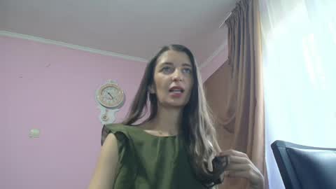 Snapshot of ruby_laroux chatting on 05-31-26, 07:37 Ruby online show from 05-31-26, 07:37
