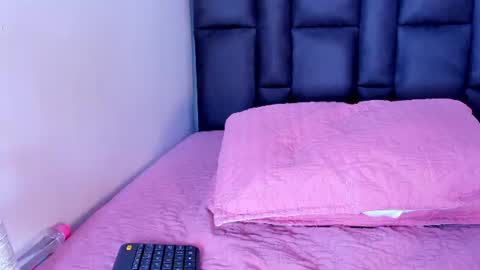 Snapshot of ruby_nights chatting on 07-20-26, 12:29 ruby_nights online show from 07-20-26, 12:29