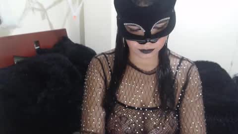 Ruby    Independent model help me reach 50 thumbs up online show from 10-31-25, 01:23