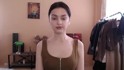 Snapshot of rubycute_ chatting on 05-01-26, 04:50 Ruby online show from 05-01-26, 04:50