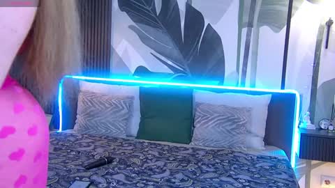 Ruby online show from 02-05-25, 01:04