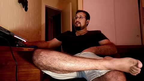 Snapshot of ruck_31 chatting on 02-11-25, 01:52 Ruck online show from 02-11-25, 01:52