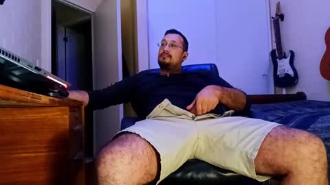 Snapshot of ruck_31 chatting on 10-29-25, 02:14 Ruck online show from 10-29-25, 02:14