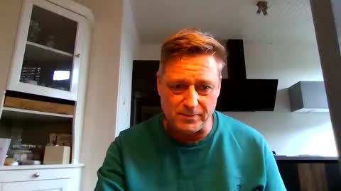 Snapshot of rudeski chatting on 10-28-25, 02:42 rudeski online show from 10-28-25, 02:42