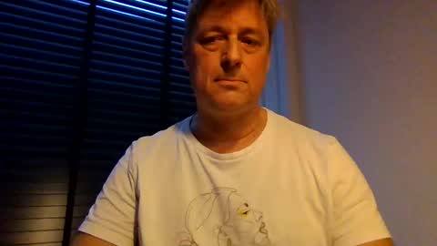Snapshot of rudeski chatting on 04-15-26, 06:15 rudeski online show from 04-15-26, 06:15