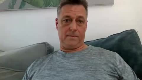 Snapshot of rudeski chatting on 05-17-26, 02:24 rudeski online show from 05-17-26, 02:24