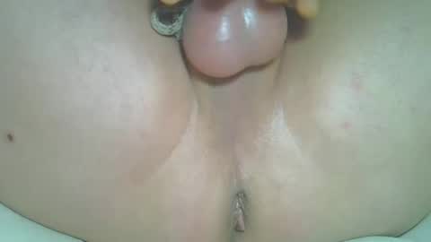 Snapshot of rudisuzzy chatting on 02-27-25, 11:04 rudisuzzy 1 online show from 02-27-25, 11:04