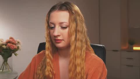 Mila online show from 04-18-26, 04:33