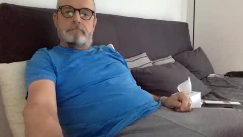 Jimi online show from 10-27-25, 07:34