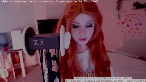 Snapshot of runesy chatting on 03-09-25, 04:05 Lady online show from 03-09-25, 04:05