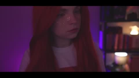 Snapshot of running_with_the_wolves chatting on 10-11-25, 09:35 Elena online show from 10-11-25, 09:35