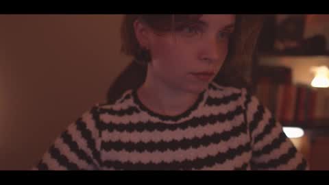 Snapshot of running_with_the_wolves chatting on 11-12-25, 11:25 Elena online show from 11-12-25, 11:25