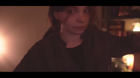 Snapshot of running_with_the_wolves chatting on 11-22-25, 11:26 Elena online show from 11-22-25, 11:26