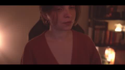 Snapshot of running_with_the_wolves chatting on 11-28-25, 11:51 Elena online show from 11-28-25, 11:51