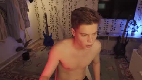 rusbradpitt online show from 09-26-25, 11:14