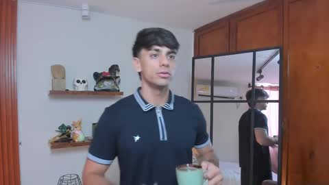 Snapshot of russ_w8 chatting on 09-21-25, 03:24 Russ online show from 09-21-25, 03:24