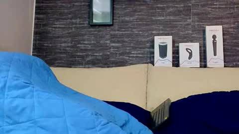 Snapshot of russell_adams_ chatting on 02-26-25, 05:39 R U S S E L L online show from 02-26-25, 05:39