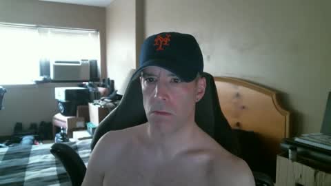 rustic_cuse_777 online show from 10-25-25, 02:24