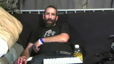 Snapshot of rusty_ambitions chatting on 07-17-26, 01:01 rusty_ambitions online show from 07-17-26, 01:01