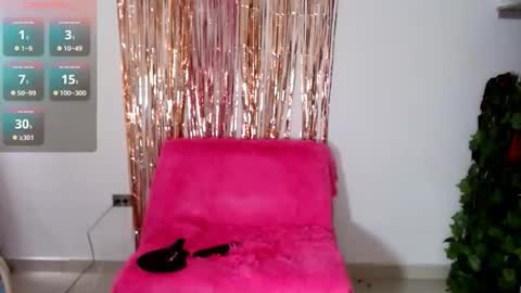 ruth_blue21 online show from 11-20-25, 06:40