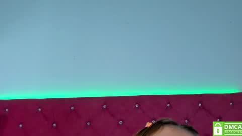 Snapshot of ruth_harvey chatting on 02-05-25, 02:16 Ruth online show from 02-05-25, 02:16