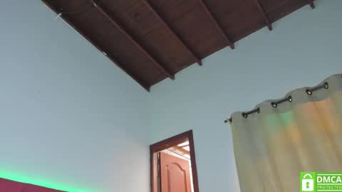 Snapshot of ruth_harvey chatting on 02-10-25, 02:48 Ruth online show from 02-10-25, 02:48