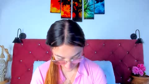 Snapshot of ruth_harvey chatting on 11-07-25, 01:44 Ruth online show from 11-07-25, 01:44