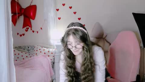 Snapshot of ruth_morse chatting on 02-24-26, 06:50 MY FANSLY online show from 02-24-26, 06:50