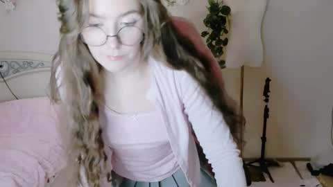 Snapshot of ruth_morse chatting on 03-02-26, 06:59 MY FANSLY online show from 03-02-26, 06:59