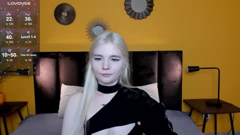 Snapshot of ruthbryant chatting on 09-09-25, 08:47 ruthbryant online show from 09-09-25, 08:47