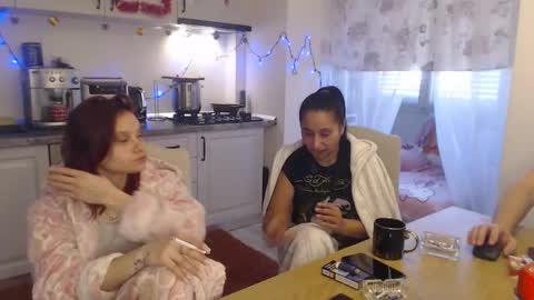 ruxandradanny online show from 01-27-25, 07:03