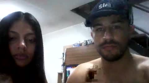 Snapshot of rv586849 chatting on 04-15-26, 02:40 rv586849 online show from 04-15-26, 02:40