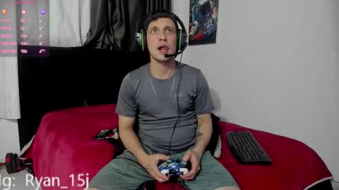 Ryan 15 online show from 09-30-25, 01:43