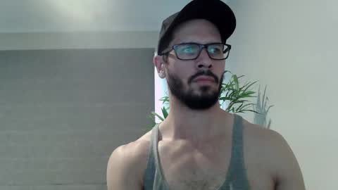Snapshot of ryan_chatter chatting on 04-09-26, 02:11 Ryan online show from 04-09-26, 02:11
