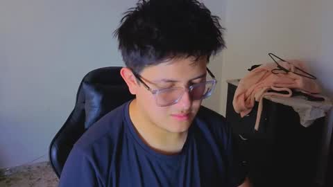 Snapshot of ryan_doretti chatting on 10-10-25, 03:11 Ryan online show from 10-10-25, 03:11