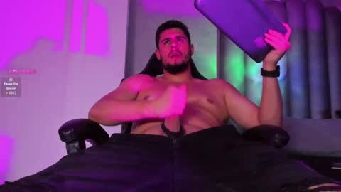 R Y A N online show from 09-14-25, 04:00