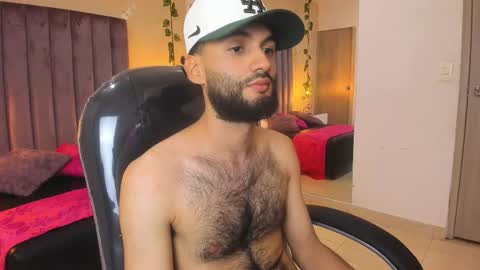 ryan_jackson_ online show from 11-06-25, 04:24