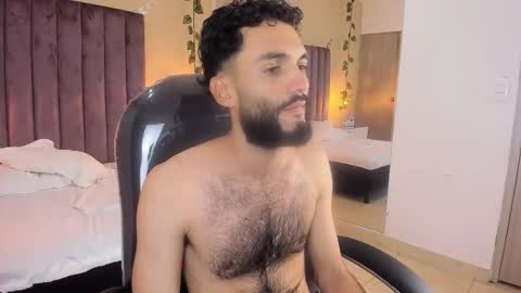 ryan_jackson_ online show from 11-21-25, 06:23